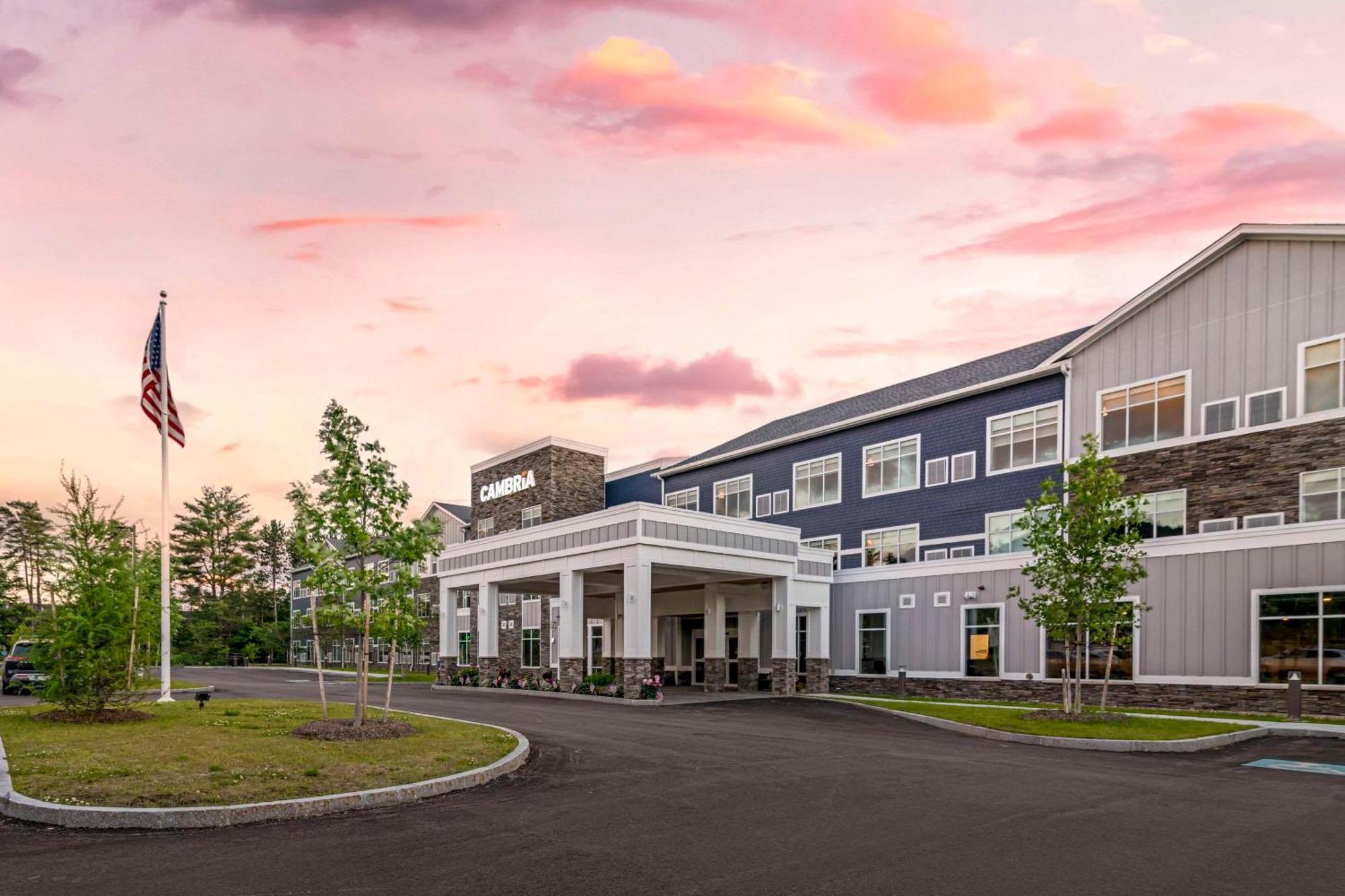 Cambria Hotel North Conway Exterior photo
